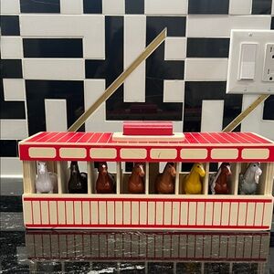 Melissa & Doug Kids' Show-Horse Stable Toy